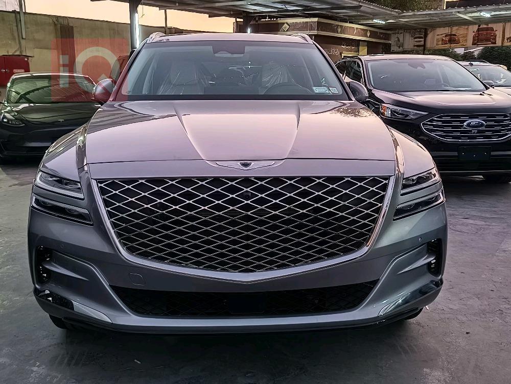 جێنسس GV80